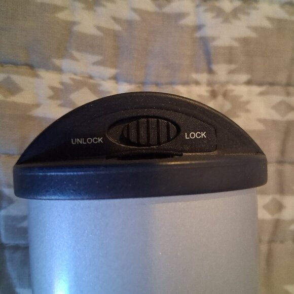 Bed Head Swerve Curve Hair Iron Waver / Wand | 2 Tools in 1 Beach Tousled Waves - Picture 5 of 6